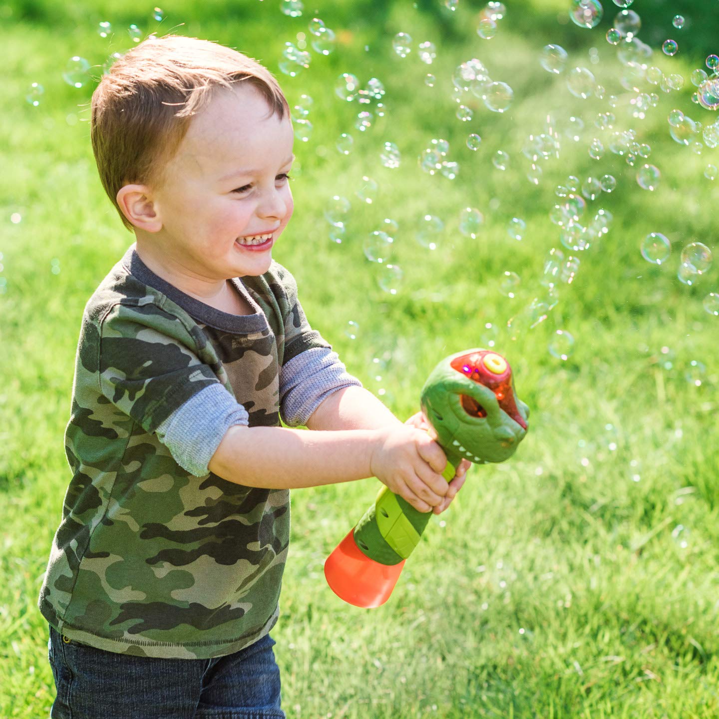 Maxx Bubbles Dinosaur Bubble Wand – Light Up Bubble Blower with Dino Sounds | Sunny Days Entertainment
