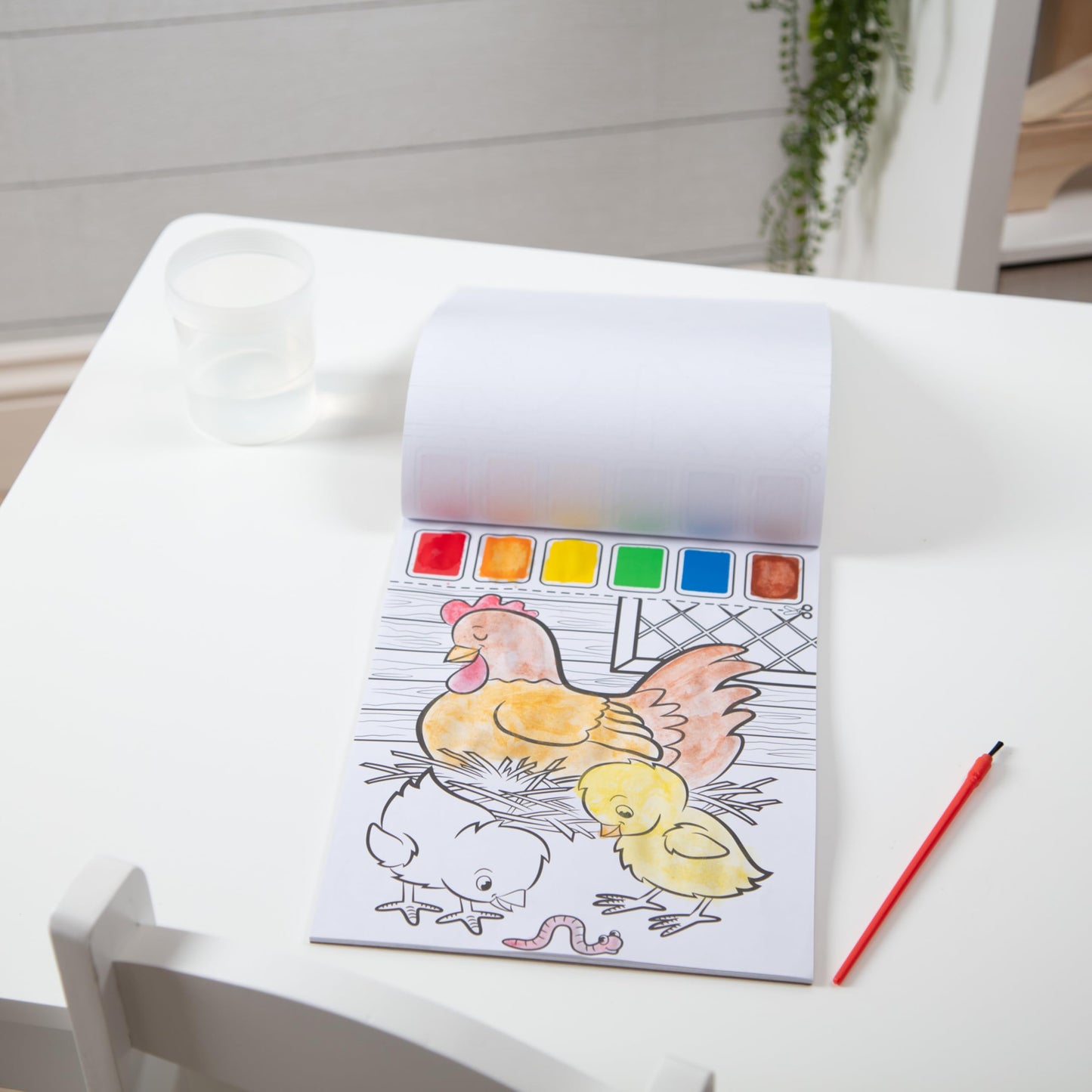 Melissa & Doug Paint With Water - Farm Animals | 20 Perforated Pages, Spillproof Palettes