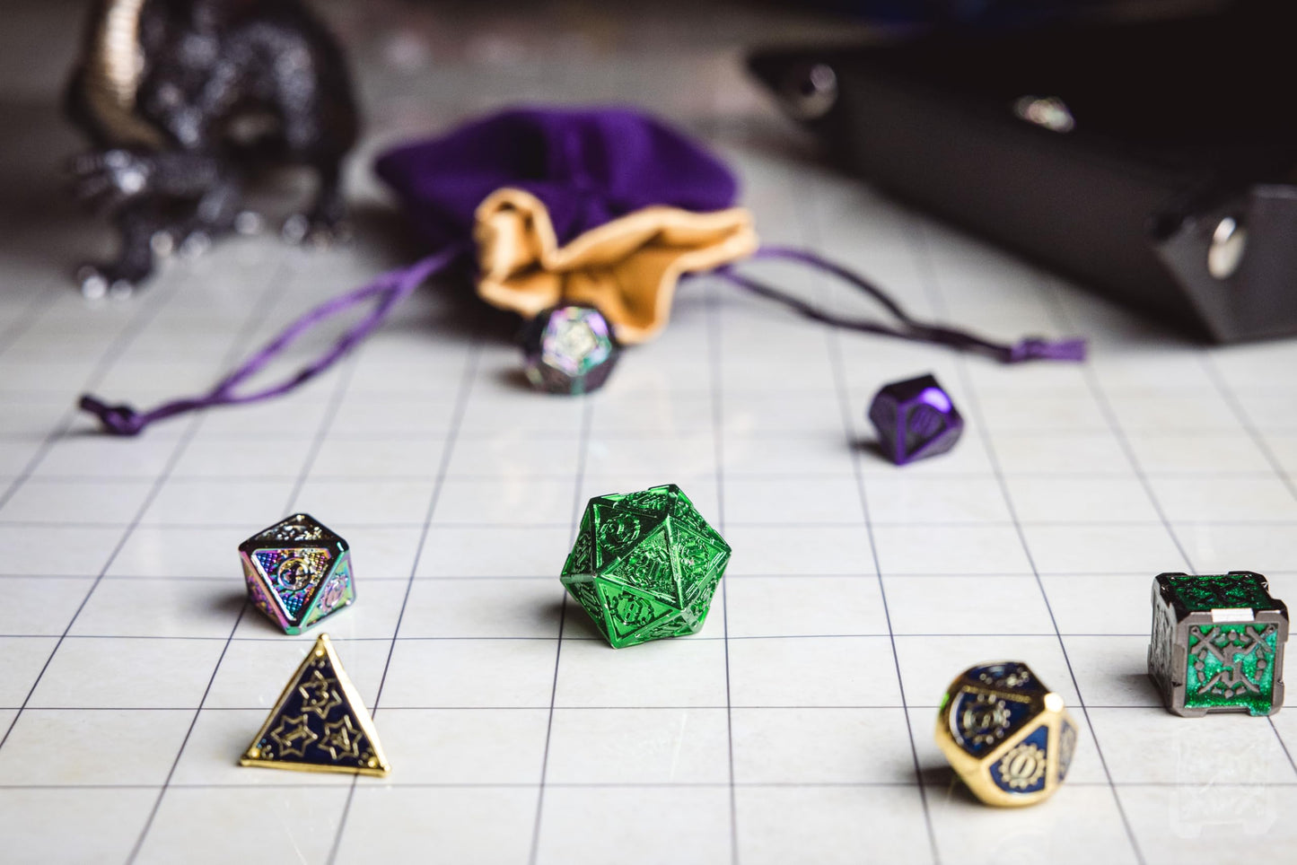 Metallic Dice Games FanRoll Mystery Misfit Metals — Bag of 7 16mm Zinc Metal Dice