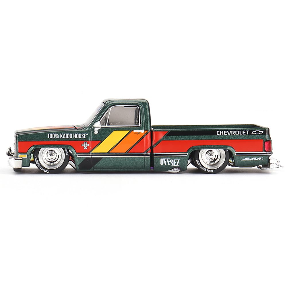 MINI GT Kaido Works V3 Pickup 1/64 Diecast – Dark Green Metallic KHMG226