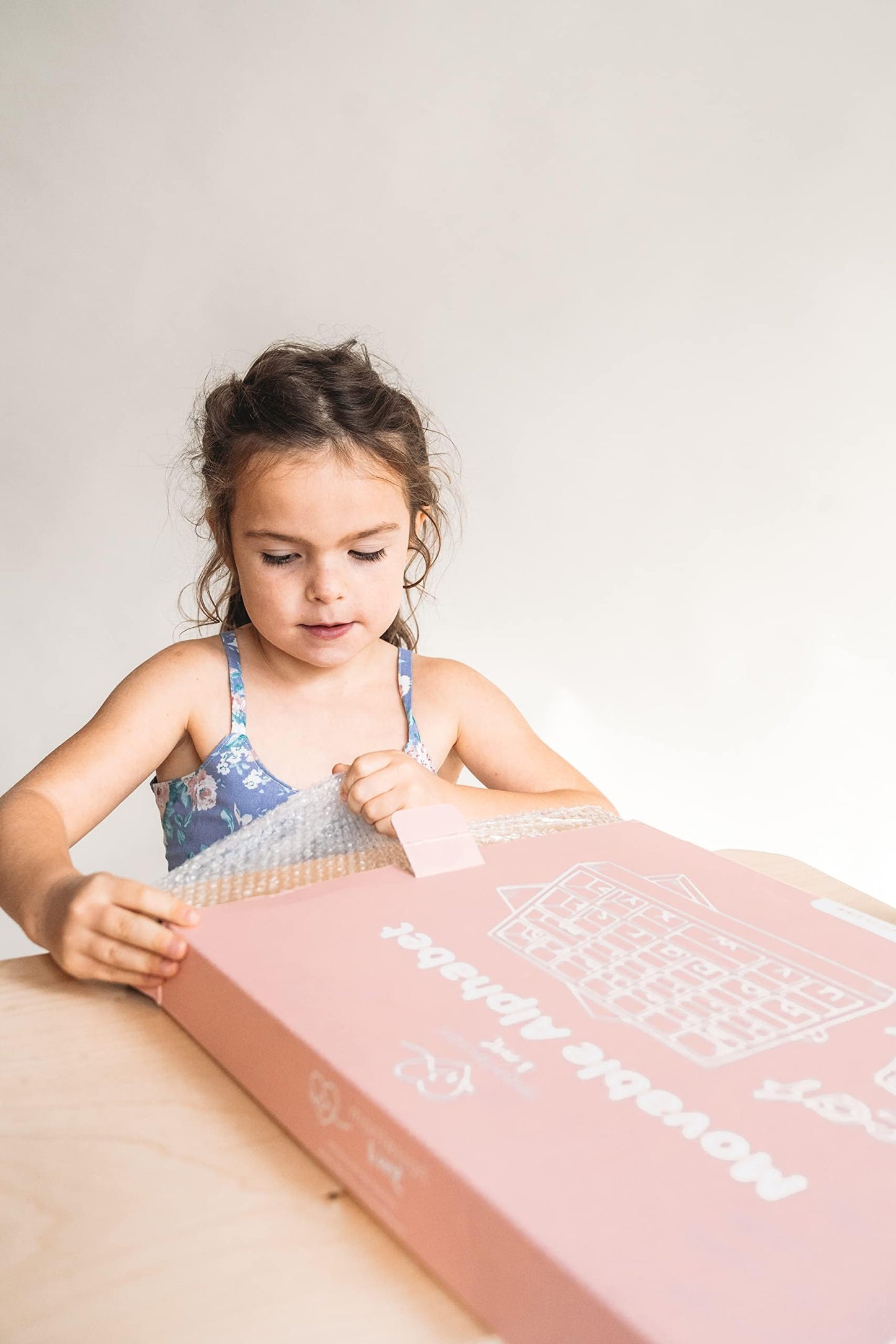 Movable Alphabet Montessori Letters – Wooden Case for Early Writing & Reading | Montessori & Me