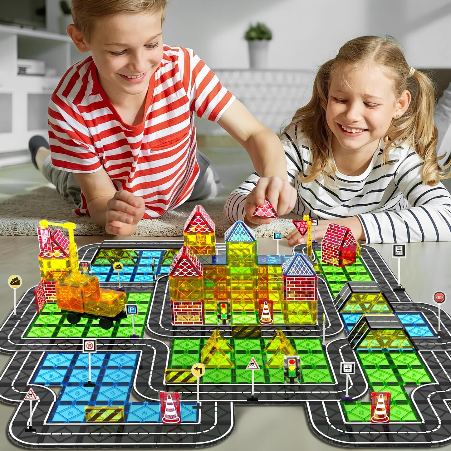 Mruikeny Magnetic Tiles Road Set – Magnetic City Construction Toys with Crane for Ages 3–8