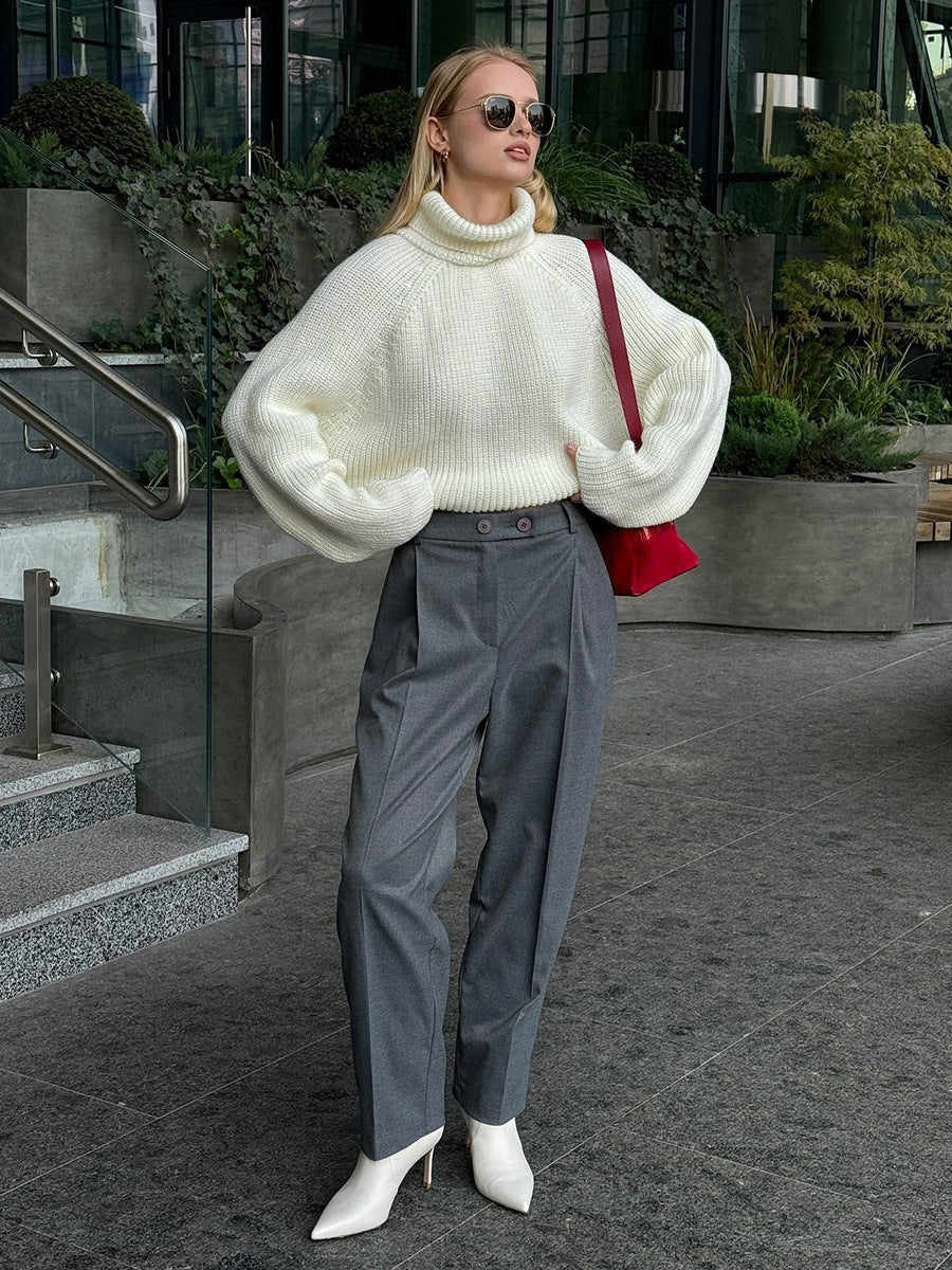 Women’s White Pullover Loose Sweater