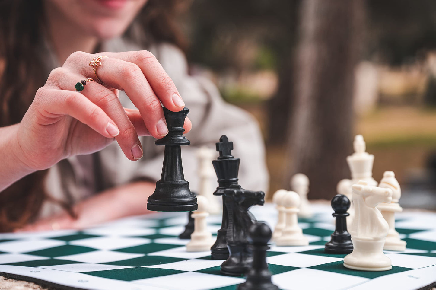 Mynnnat Professional Chess Set | Thick Roll-Up Board, Travel Bag & Training Booklet