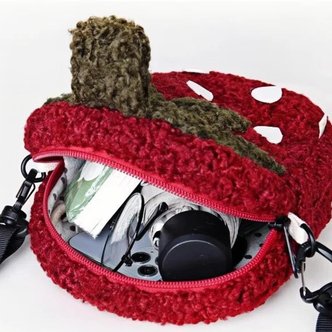 Noy Lacha Plush Strawberry Crossbody Purse – Cute Gift for Girls & Teens
