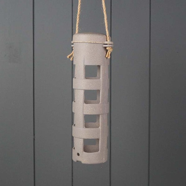 Earthy Suet Ball Feeder - Straw Weight-169g