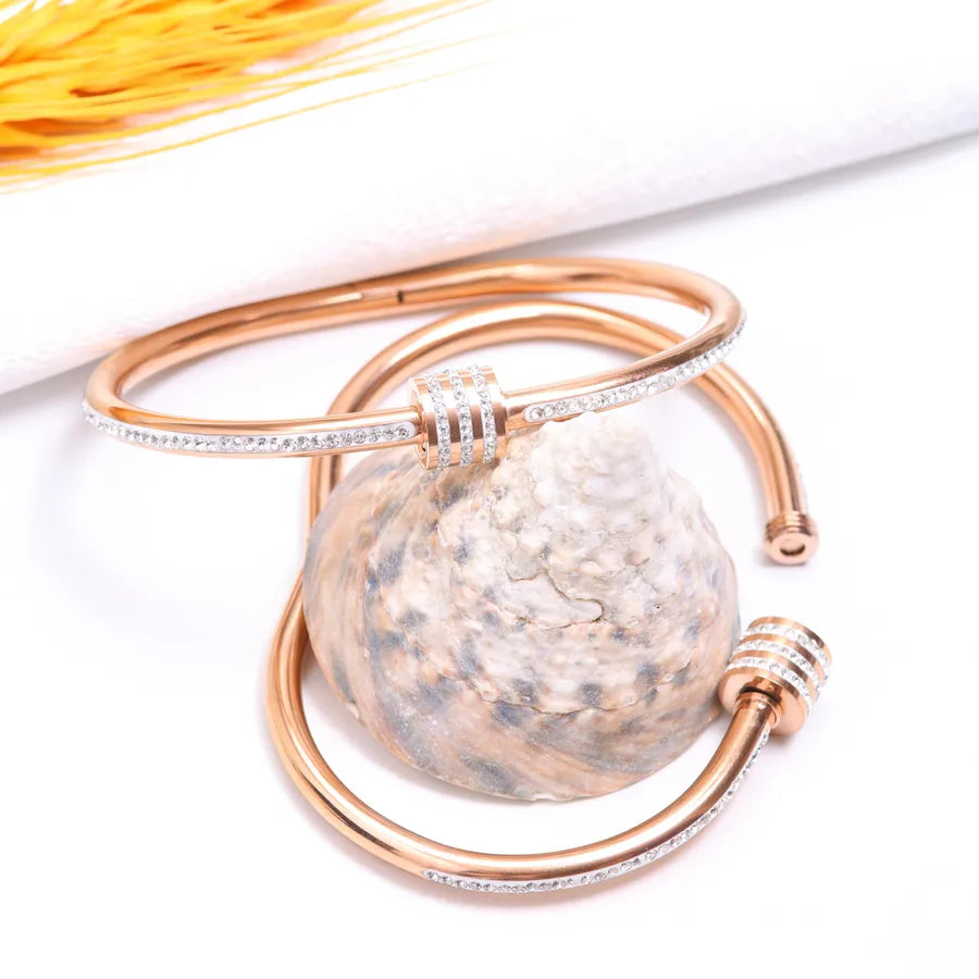 Modern Style Shiny Solid Color 316 Stainless Steel Bangle In Bulk