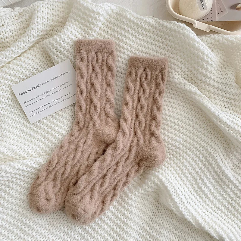 Sweet Women's Solid Color Polyester Ankle Socks A Pair