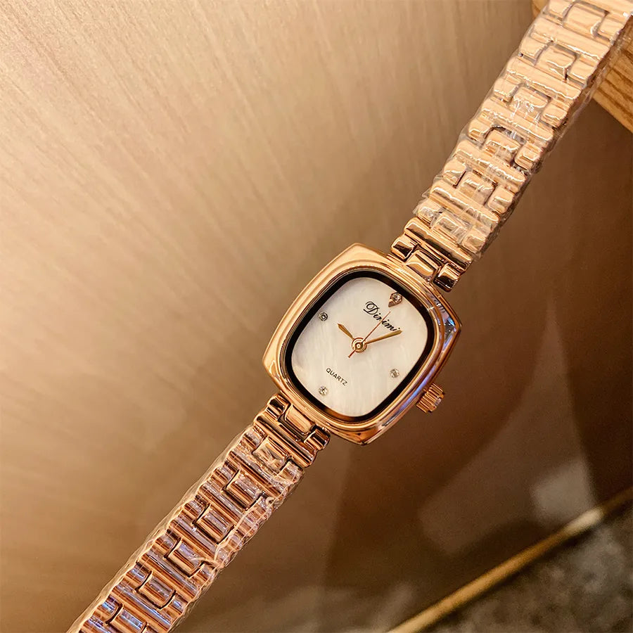 Simple Style Solid Color Jewelry Buckle Quartz Watch Women's Watches