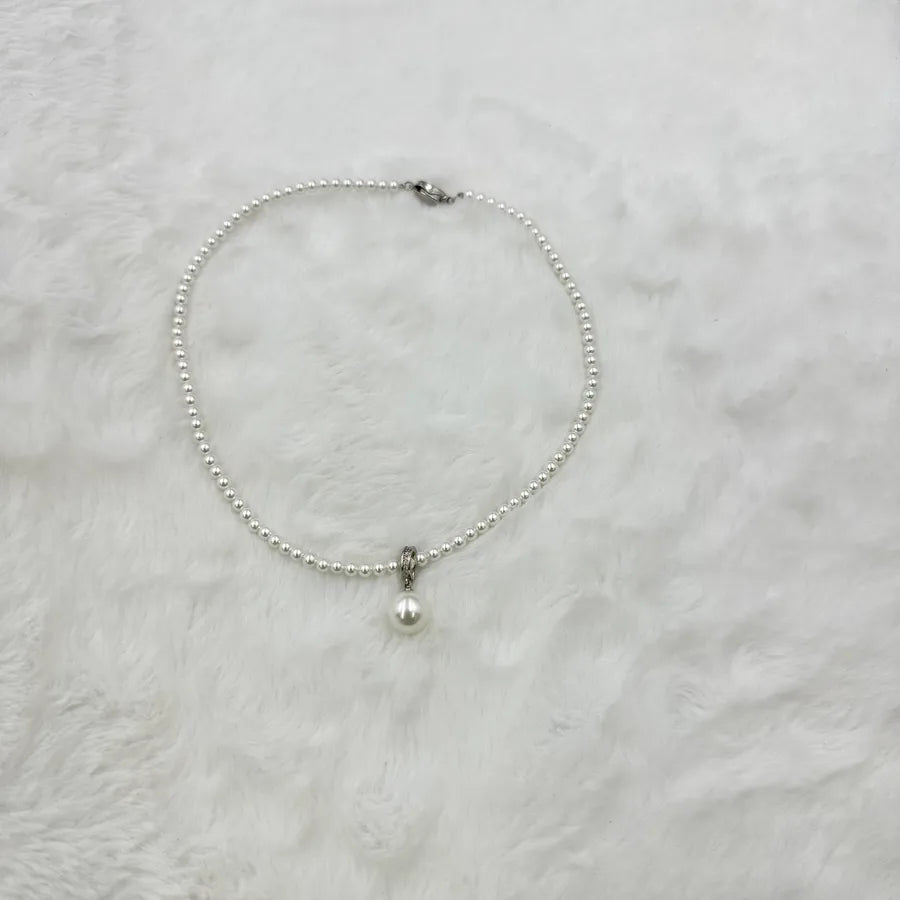 Elegant Round Artificial Pearl Copper Beaded Chain Beaded Necklaces Wholesale
