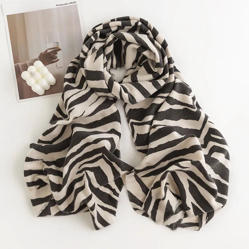 new fashion leopard print cashmere scarf women's commuter printed warm cold-proof scarf wholesale