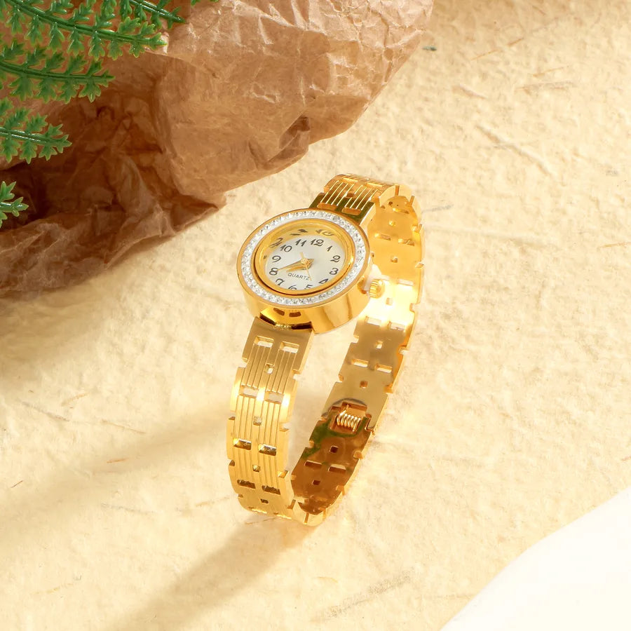 Elegant Luxurious Streetwear Geometric Round Quartz Women's Watches