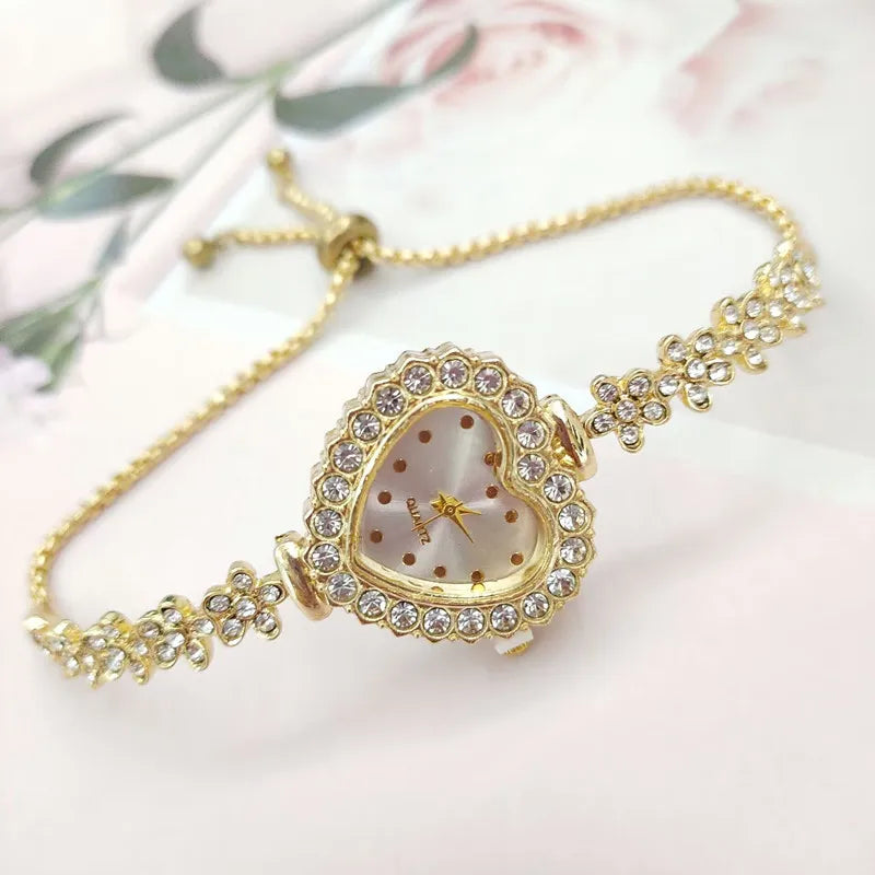 Elegant Lady Heart Shape Buckle Quartz Watch Women's Watches