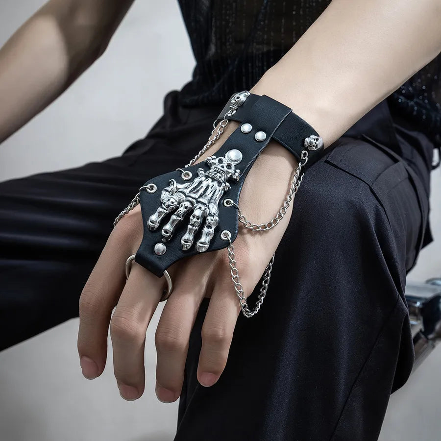 Street Cool Men's Artificial Leather Iron Chain Skull Multi-Element Bracelet European Hip Hop