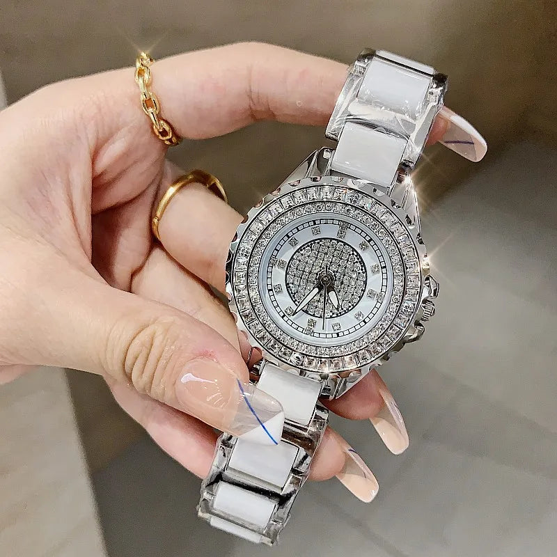 Elegant Simple Style Solid Color One Piece Buckle Quartz Women's Watches