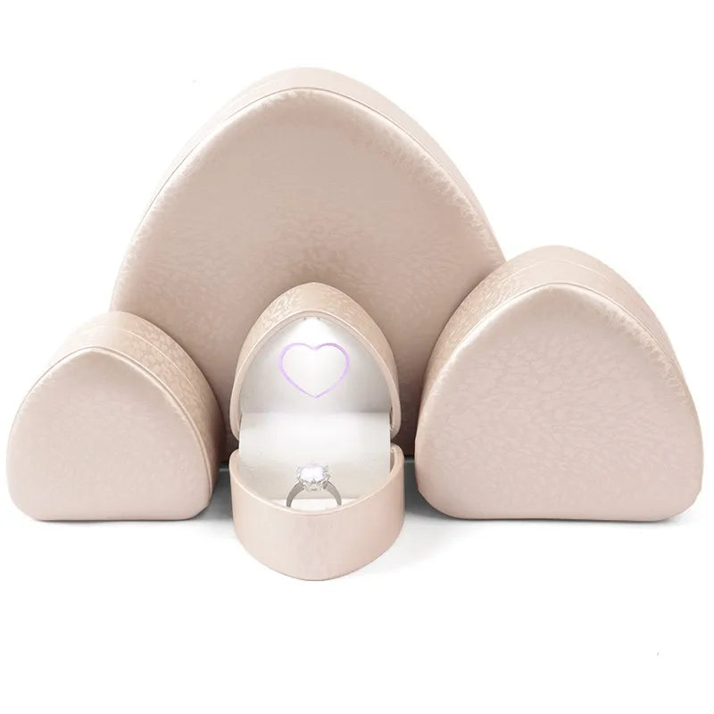 1 Piece Pu Leather Casual Elegant Lady Holiday Banquet Selfie Heart Shape Casual Elegant Lady