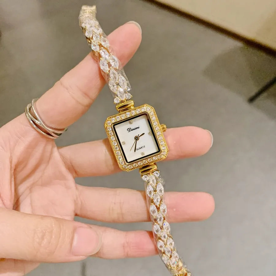 Elegant Shiny Solid Color Jewelry Buckle Quartz Watch Women's Watches
