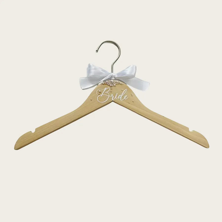 Wedding Decorative Pearl Print Clothes Hanger Single Bachelor Party Decoration Wooden Material Chinese Style Jewelry Accessory