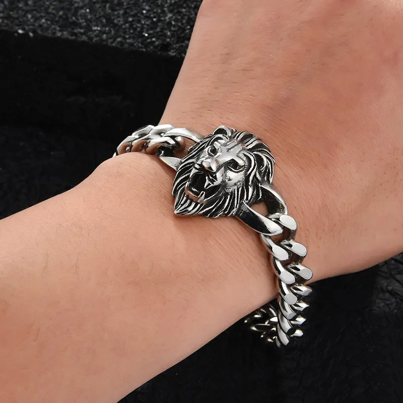 Hip-Hop Retro Punk Lion 304 Stainless Steel Titanium Steel Stoving Varnish Men's Bracelets