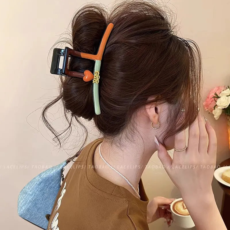 New Style Large Letter Color Block Hair Clip Women's Elegant Shark Tail Hair Clip Sweet Headwear Accessory For Women