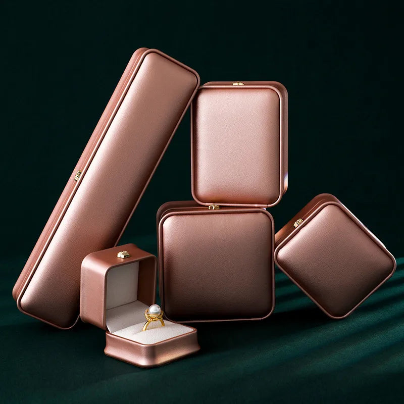 Spot Crown buckle jewelry box high-grade jewelry storage box wholesale jewelry box ring necklace box bracelet box