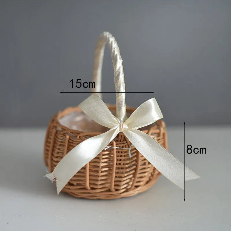 Handwoven Natural Rattan Flower Basket Handmade Bamboo Vine Baskets Portable Gift Flower Planters Storage Baskets Decorative Items