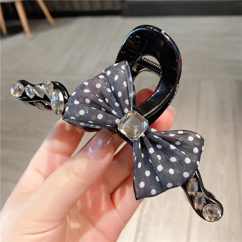 Acrylic Zircon Wave Hair Clip Women High-End Feeling Bow Knot Back Of Head Bun Shark Clamp Hair Accessories Sweet Style