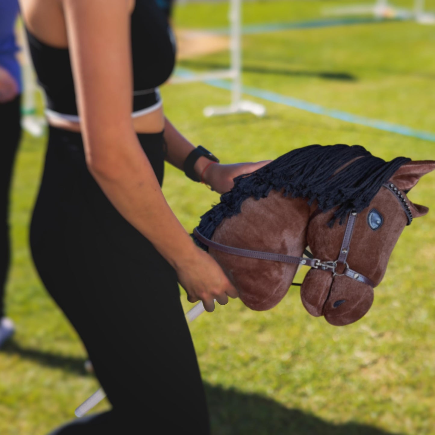 Playful Minds Large Hobby Horse for Kids and Adults – Show Quality with Rhinestone Bridle, Removable Reins, and Long Mane (Bay Brown)