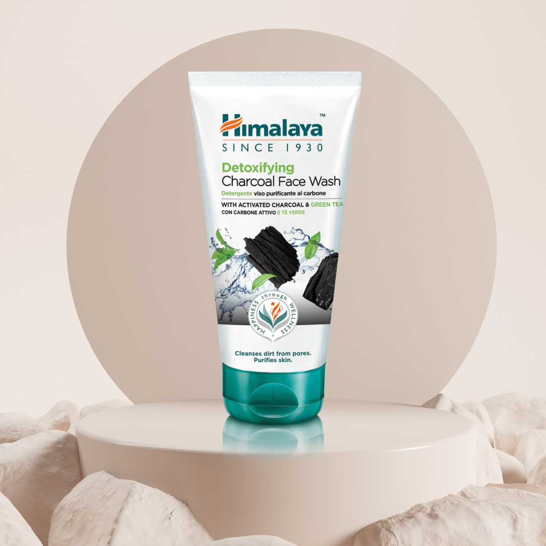 Himalaya Detoxifying Charcoal Face Wash for Deep Pore Cleansing & Oil Control 150 ml/5.07 oz