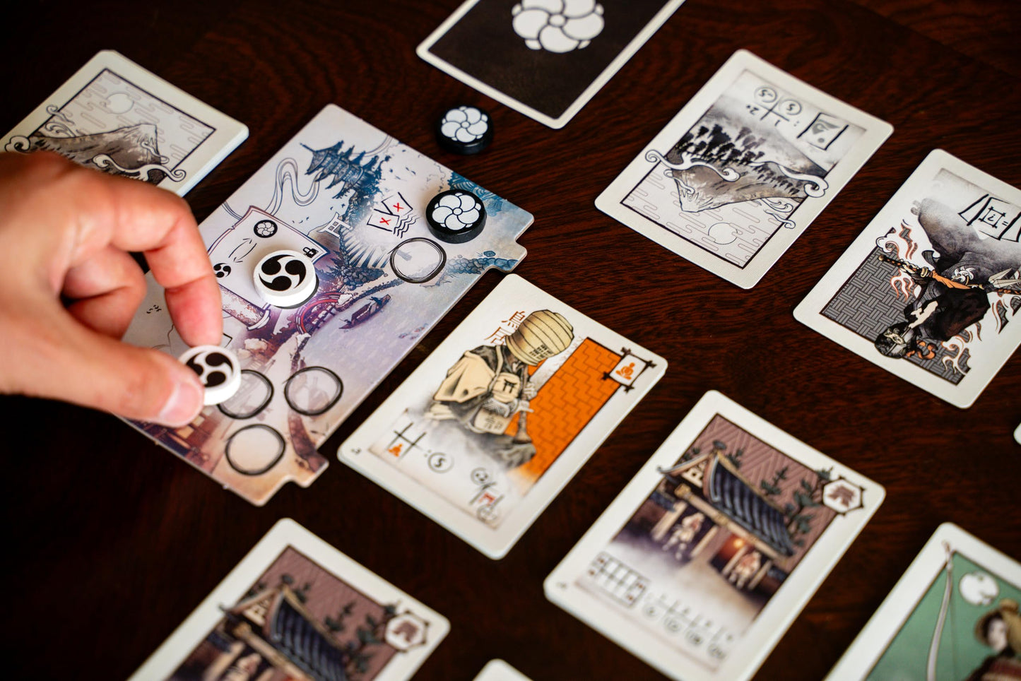 Renegade Naishi – Hand-Management Card Game for 2 Players | Imperial Court Strategy