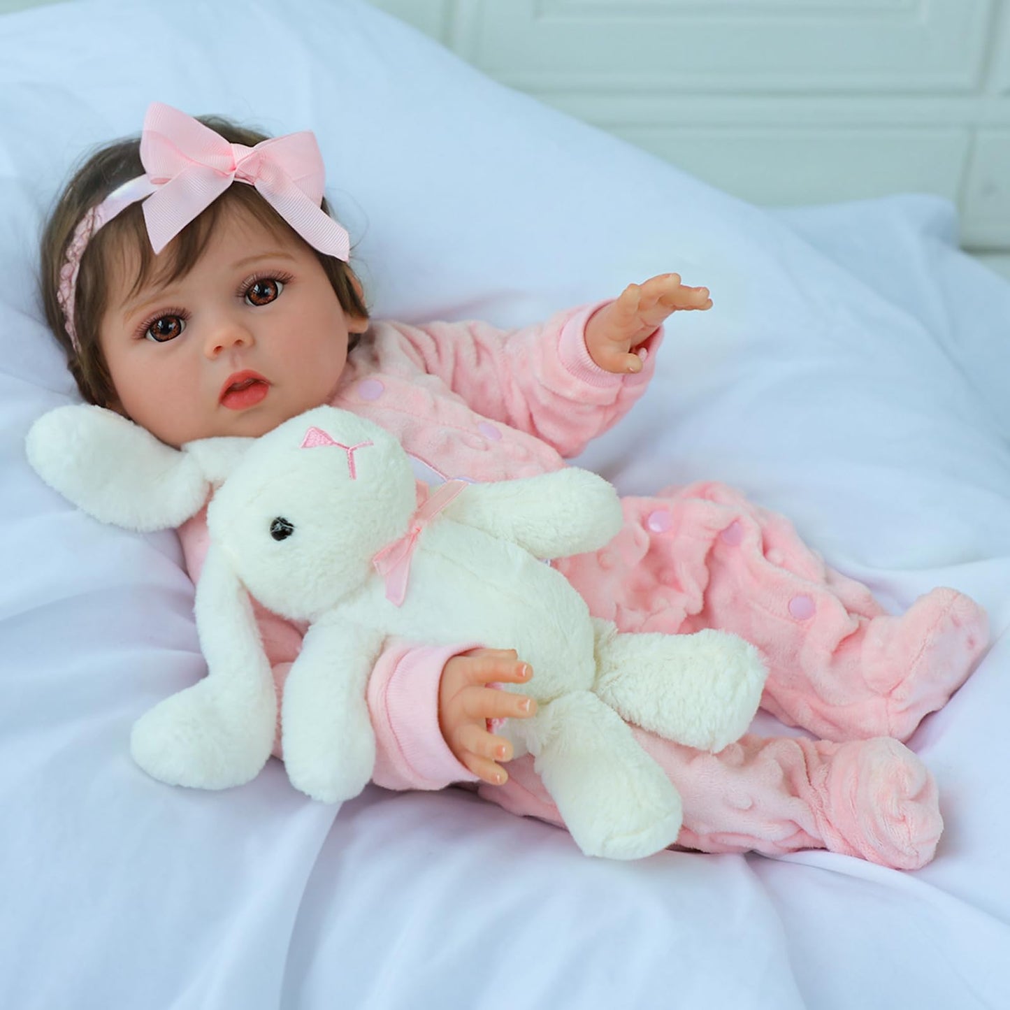 SCOM Realistic Reborn Baby Doll Lucy – 18-Inch Full Body Vinyl, Weighted, Gift Set