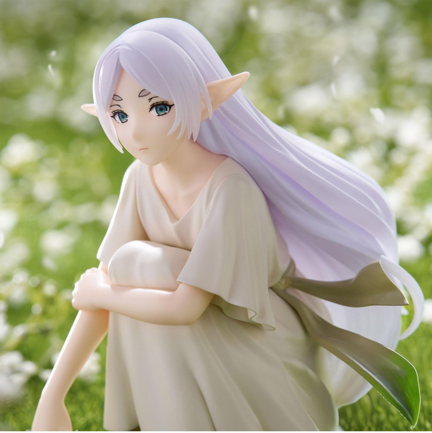 SEGA-Yumemirize Frieren: Beyond Journey's End Frieren ~In Those Days~ Figure – Official Collectible