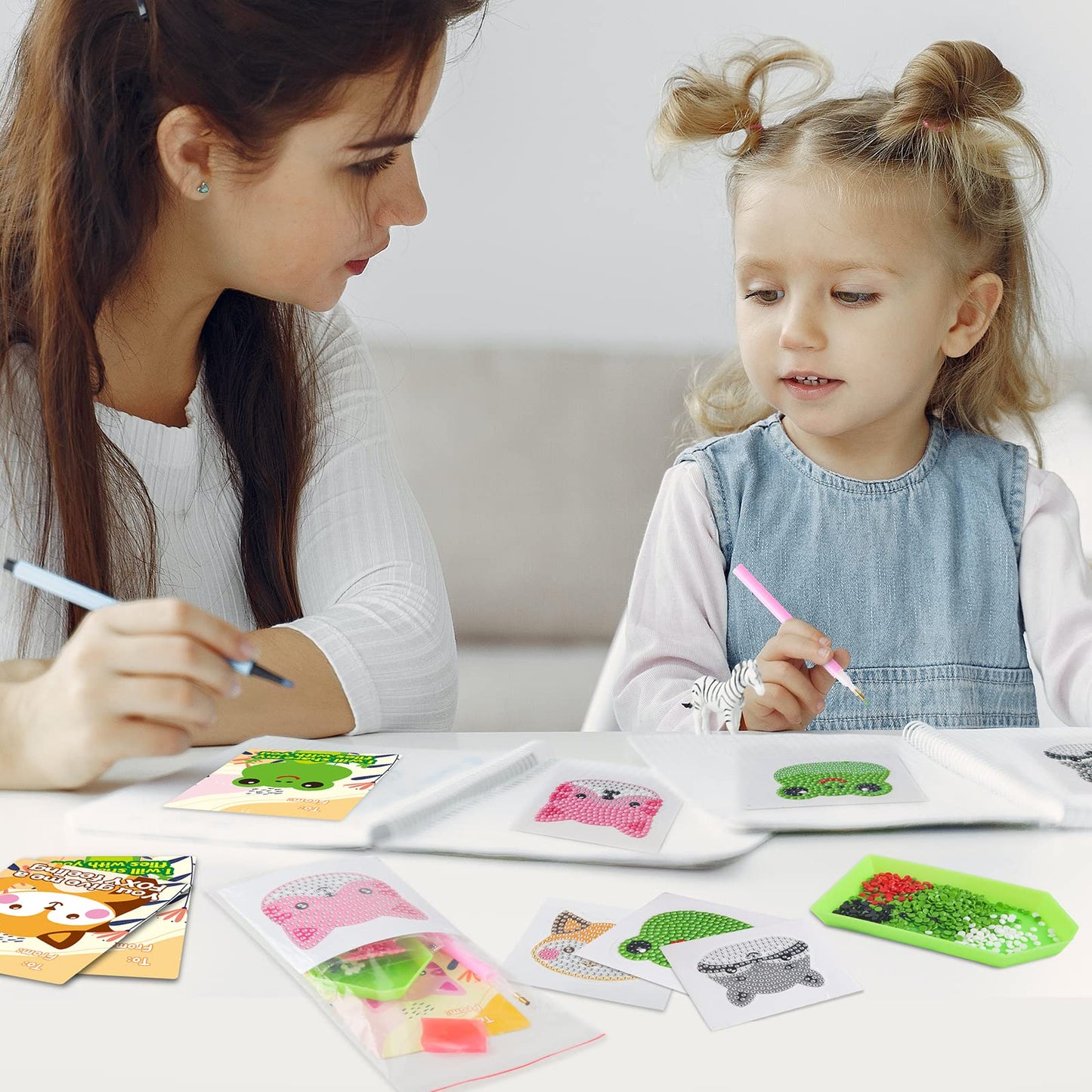 Shemira 24 Pack Valentine’s Cards with 5D Diamond Art Kit for Kids | Classroom Gift & Craft Activity