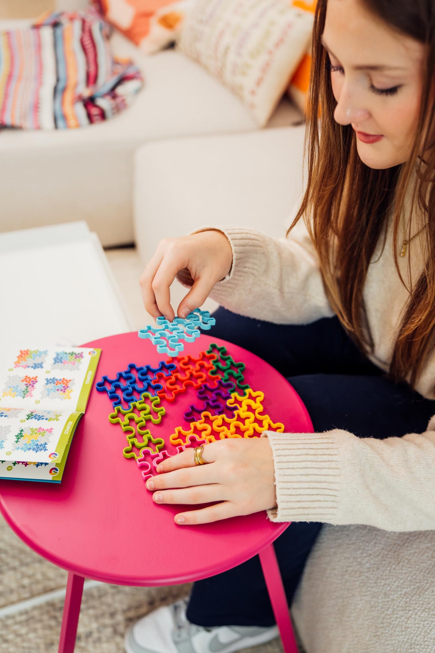 SmartGames IQ Jigsaw 120 Challenges – Puzzle for Ages 7 to Adult