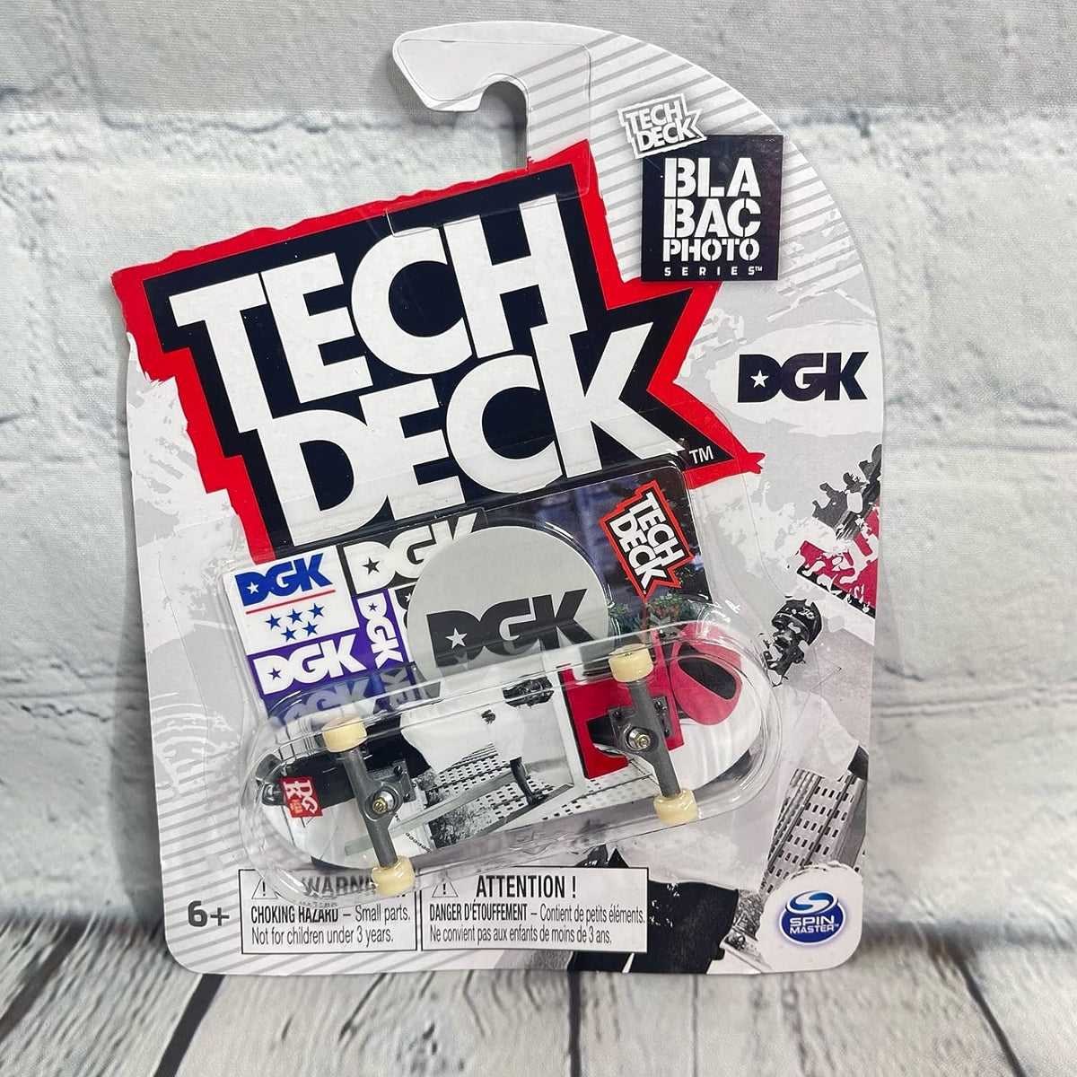 Spin Master Tech Deck 96mm Fingerboard – Assorted Mini Skateboards