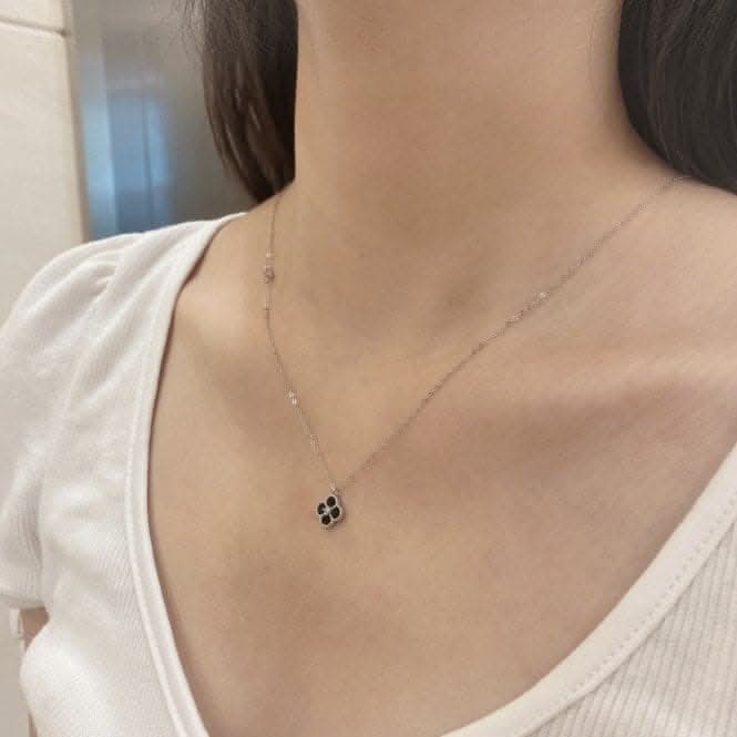 Sterling Silver Rhodium Plated Black Lucky 4 Leaf Necklace ERLN033