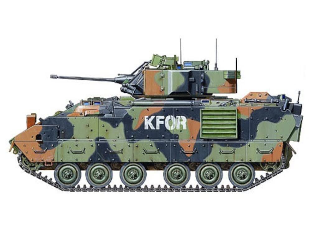 TAMIYA 35264 Desert Storm 1:35 M2A2 Bradley IFV (2) – Military Scale Model Kit