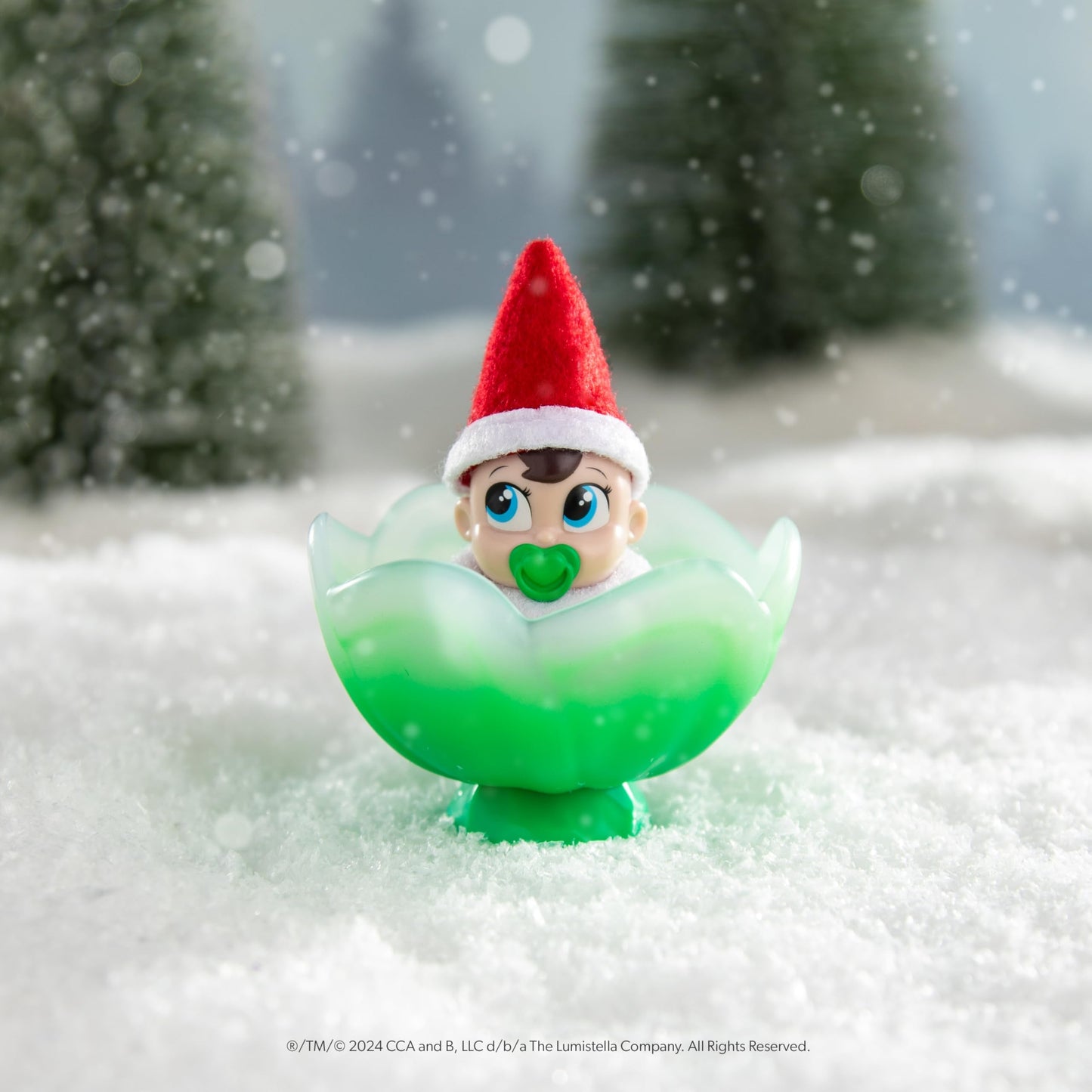 The Elf on the Shelf Frost Pips Mini Blooms Elf Baby Boy with Blue Eyes – Frost Flower Cradle