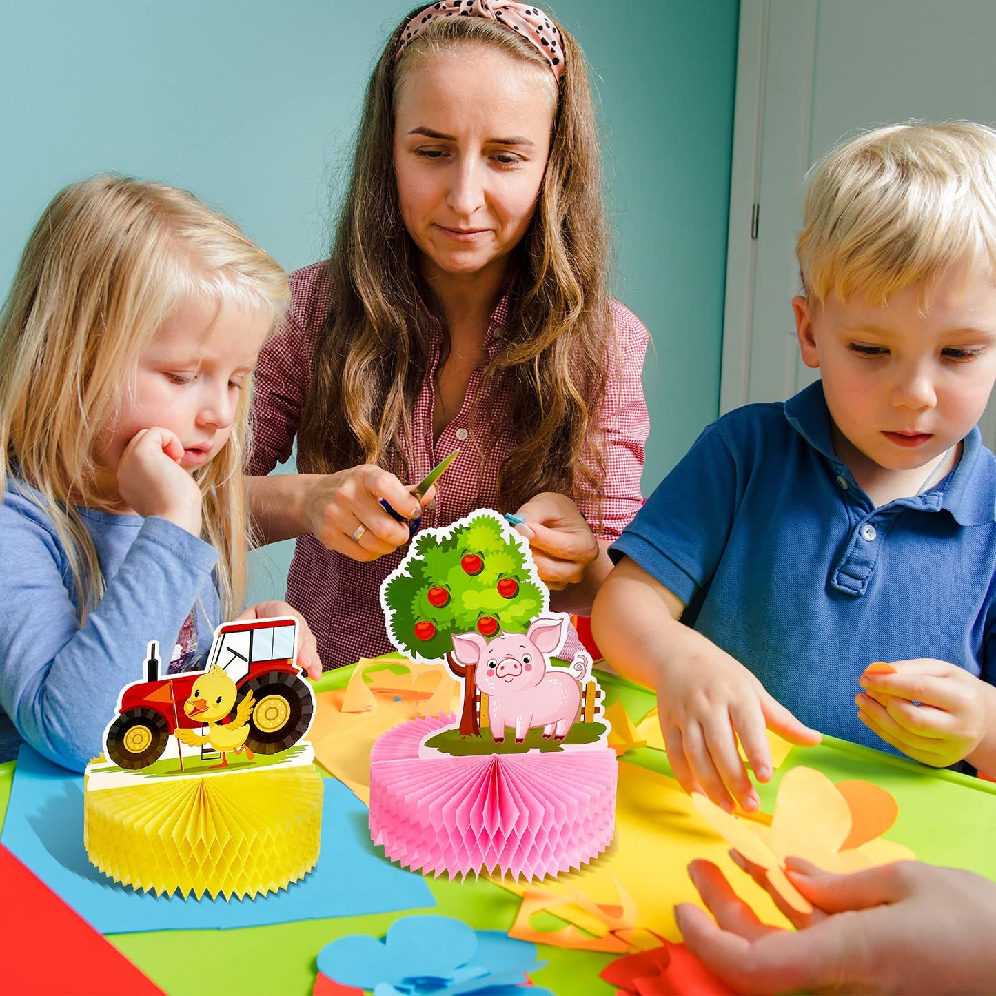 Threan 6 Pcs Farm Animals Honeycomb Centerpieces — Colorful Barnyard Birthday Party Decorations