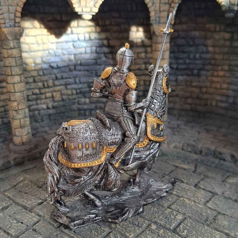 Jousting Tournament Knight Solid Metal Sculpture 11.5cm height Figure