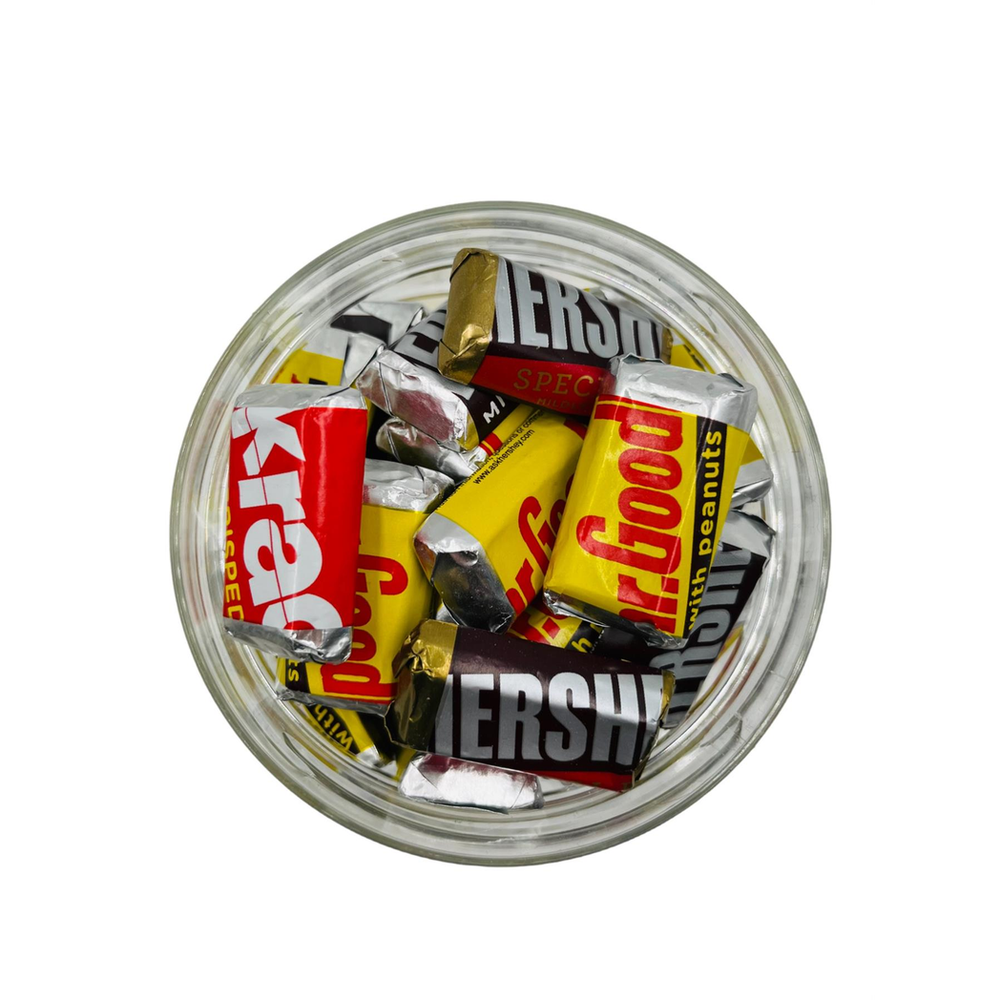 Hershey Minis Jar: Imported Chocolate Candy - Ready to Gift or Treat Yourself - Best Quality - 770g - 74 Individually Wrapped Pieces
