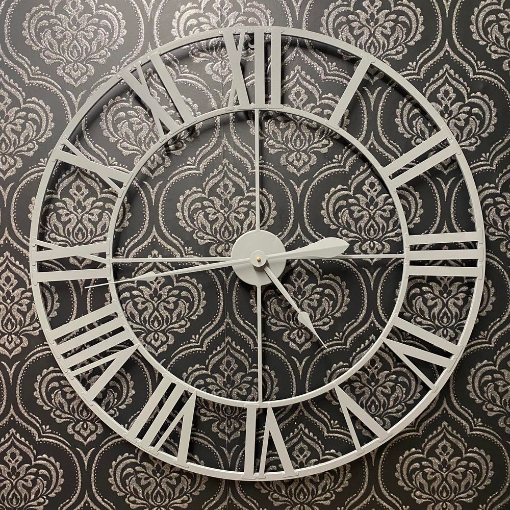 Stunning 80cm Wall Clock - High Quality - Buy With Confidence!