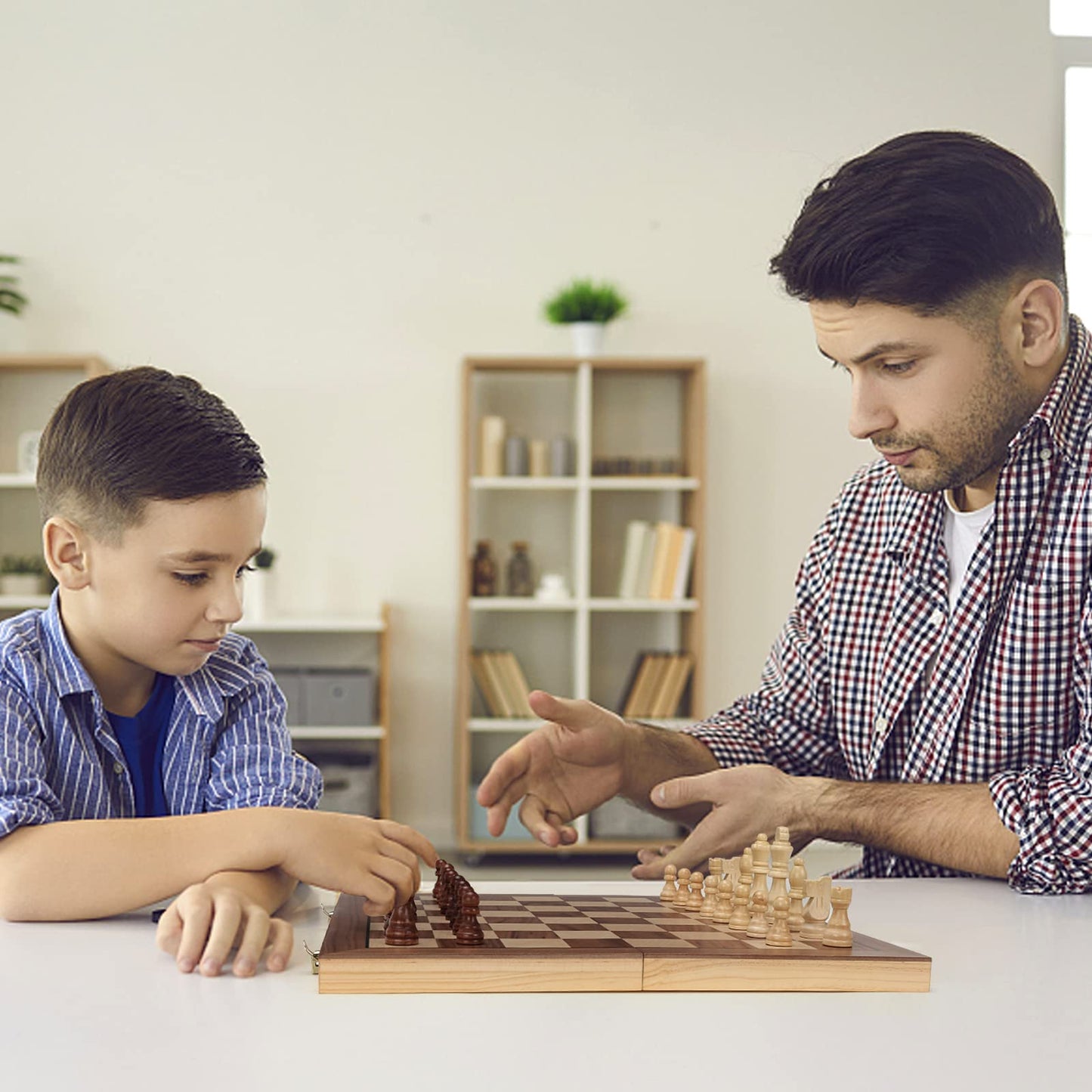 Vahome 17-Inch Magnetic Chess Set — Foldable Wooden Board for Adults & Kids