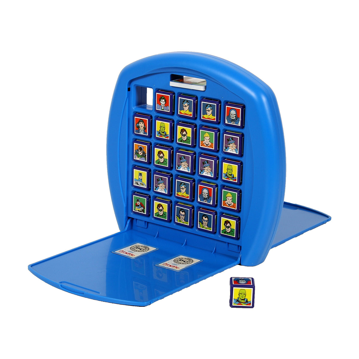 DC Superheroes Top Trumps Match Board Game | Winning Moves | Family Cube Game for Ages 4+