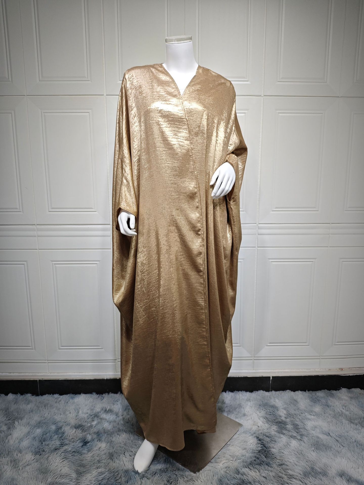 Plus Size Metallic Abaya Robe | Batwing Sleeve | Gold, Silver & Black