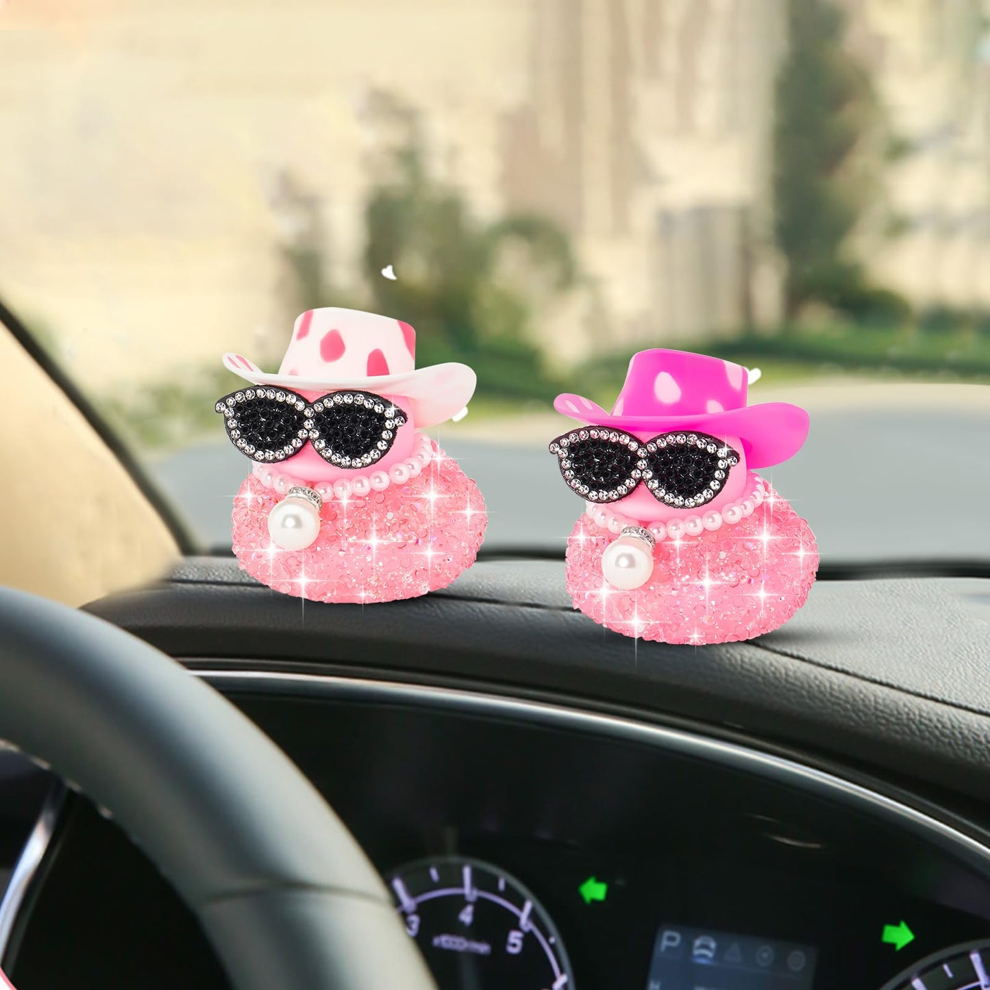 Wonuu Pink Diamond Rubber Duck Car Ornament – Fun Dashboard Decor with Squeak