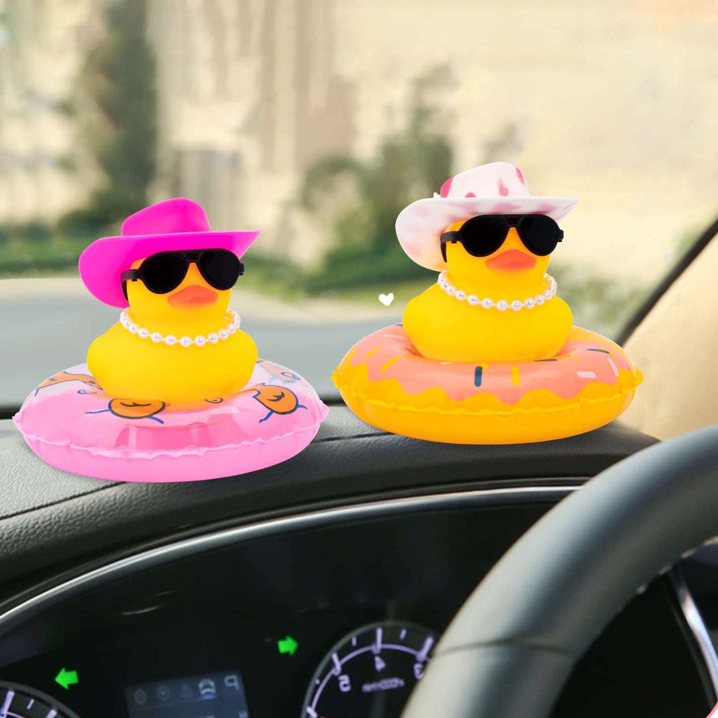 Wonuu Car Rubber Duck with Sun Hat and Sunglasses – Dashboard Decor