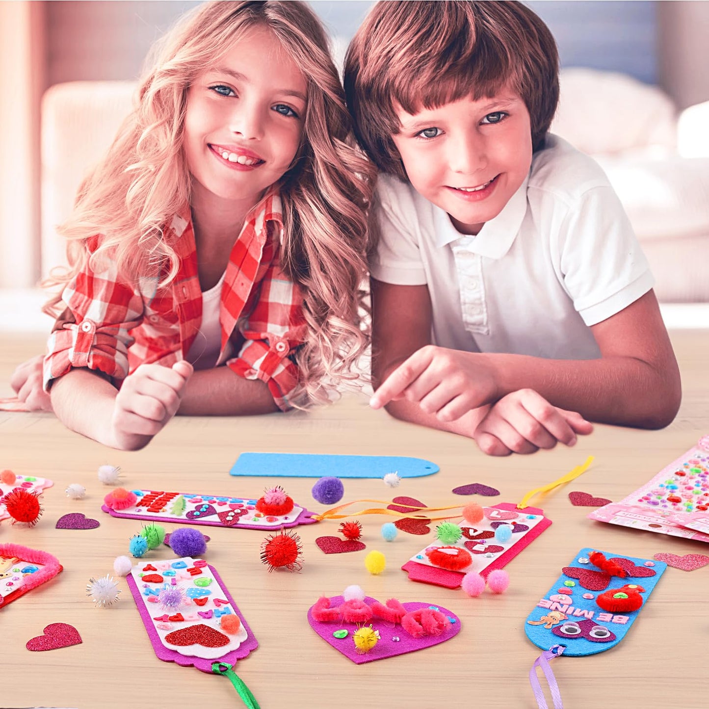 Valentine's Day Gifts for Kids – 401 PCS Craft Kit with DIY Bookmarks & Hearts | yafeite