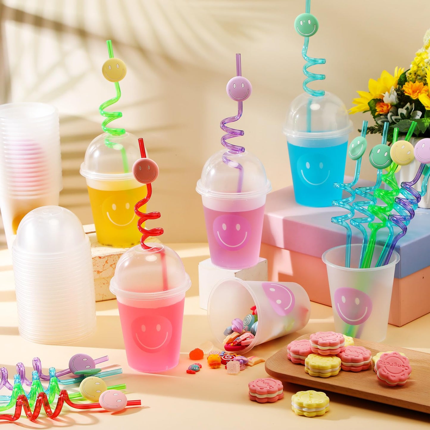 Yaomiao Smile Face Sipper Cups with Straws & Dome Lids – 12oz, 32 Pack