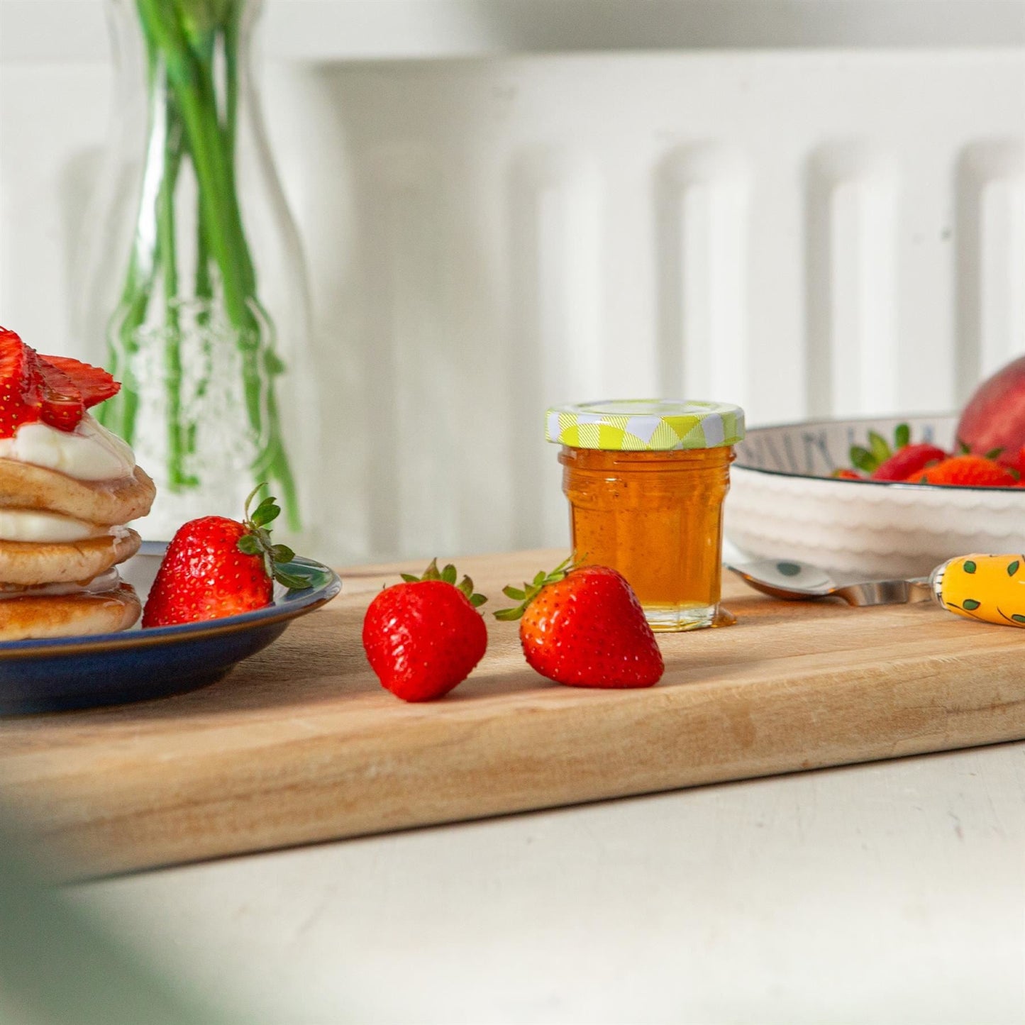 30ml Glass Jam Jars with Lids - Pack of 6